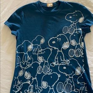Peanuts snoopy t shirt